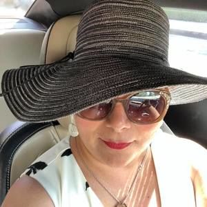 Meet your Posher, Cathy